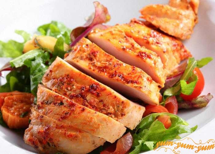 Это лучший диетический продукт по версии большинства диетологов. В этом продукте много белка для усвоения которого организм тратит больше ресурсов и соответственно больше энергии, дефицит которой способствует похудению.