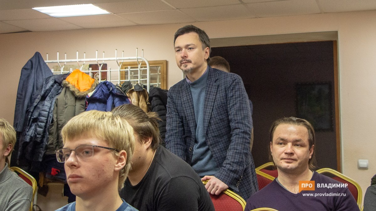 Активист Илья Косыгин