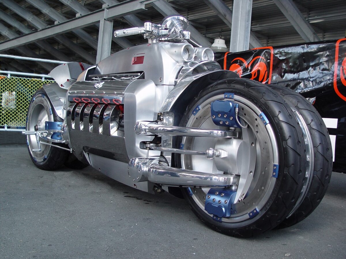 Dodge Tomahawk — самый быстрый мотоцикл в мире. | Все обо всем | Дзен