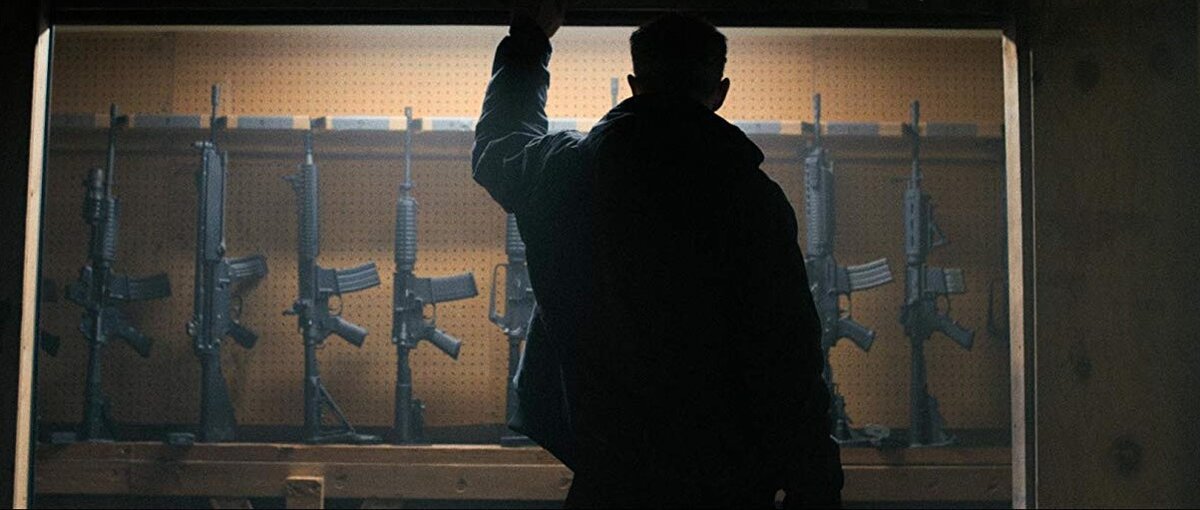 Как думаете, винтовкой какой модели пополнят эту коллекцию в следующий раз: AR-15, AR-15 или всё-таки AR-15? 