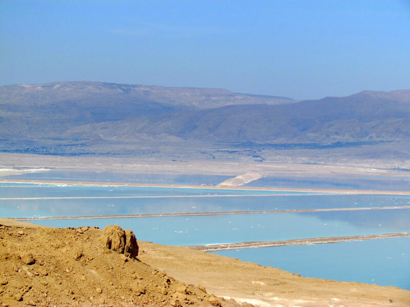 ~ 4500 лет назад где-то здесь была Гоморра