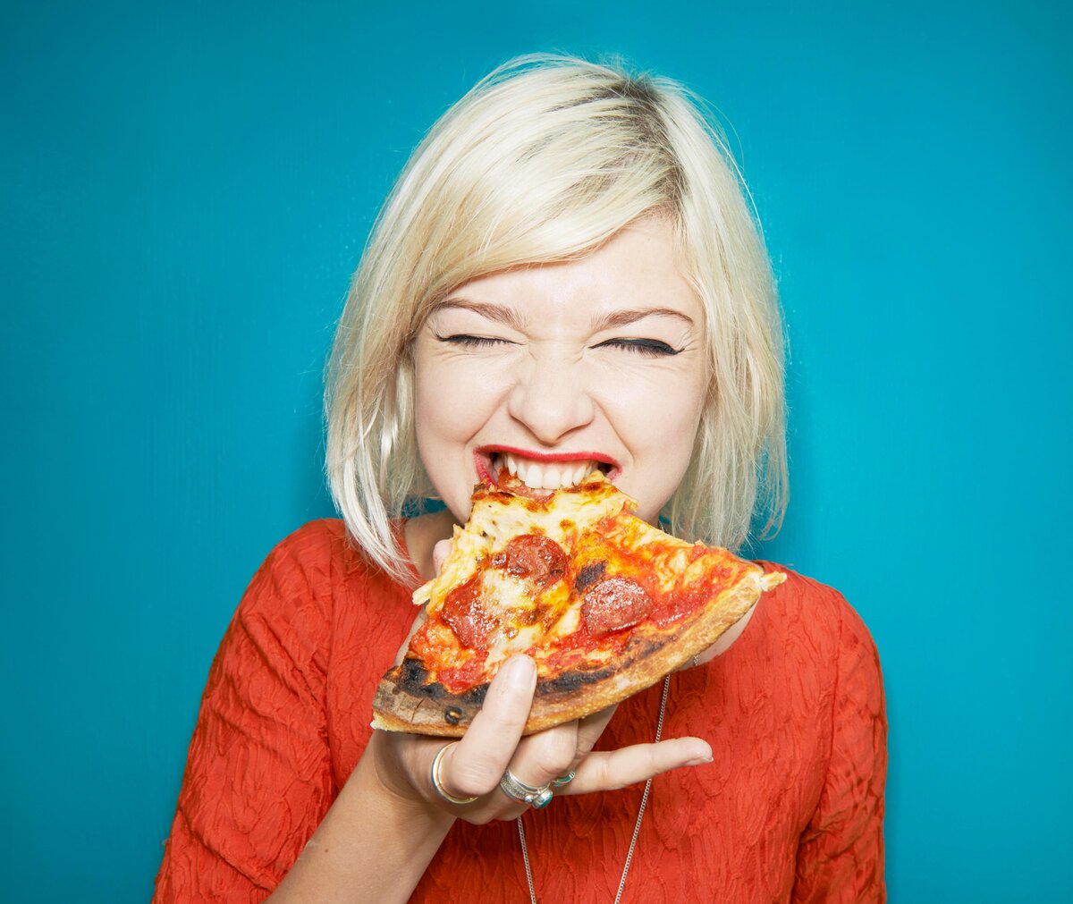 фотошоп девушка из пиццы фото 34