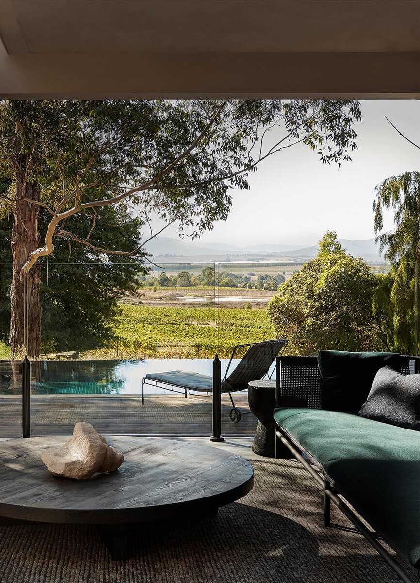 Фотограф - Sean Fennessy