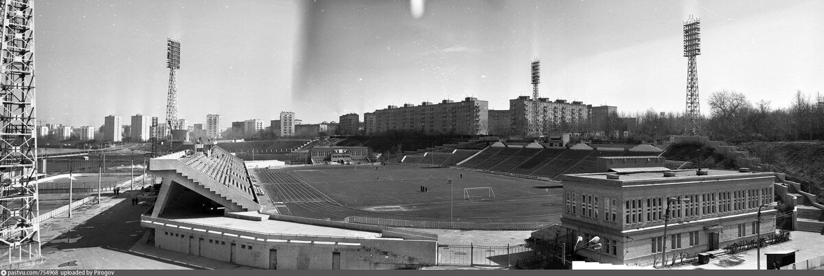 стадион торпедо в москве 1960-е годы атмосфера