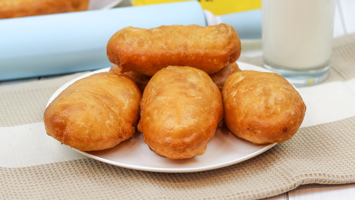 Жареные пирожки с картошкой - рецепт с фото пошагово