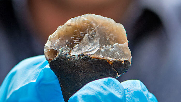 Этот инструмент был сделан неандертальцем 50 000 лет назад.