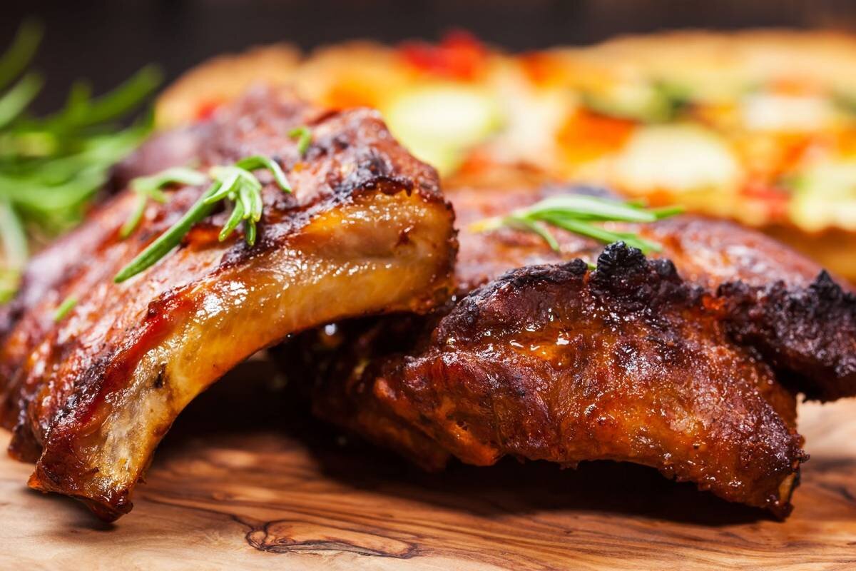 Маринованные свиные рёбрышки в духовке.