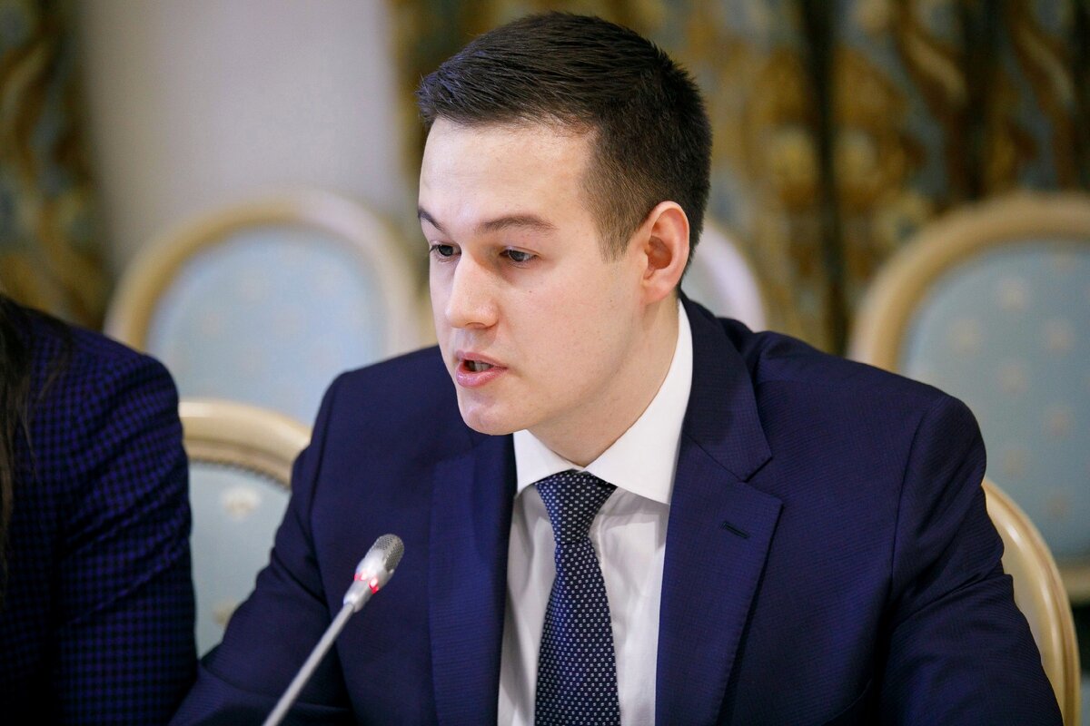 Молодежный потенциал страны - круглый стол "Эффективность предоставления мер социальной поддержки детей-инвалидов в субъектах Российской Федерации" в ОП РФ. 