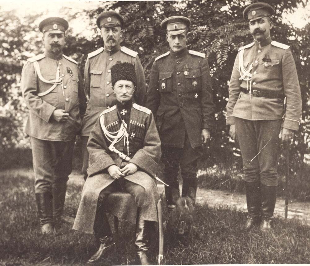 Фамилия генерала. Фамилия генерала