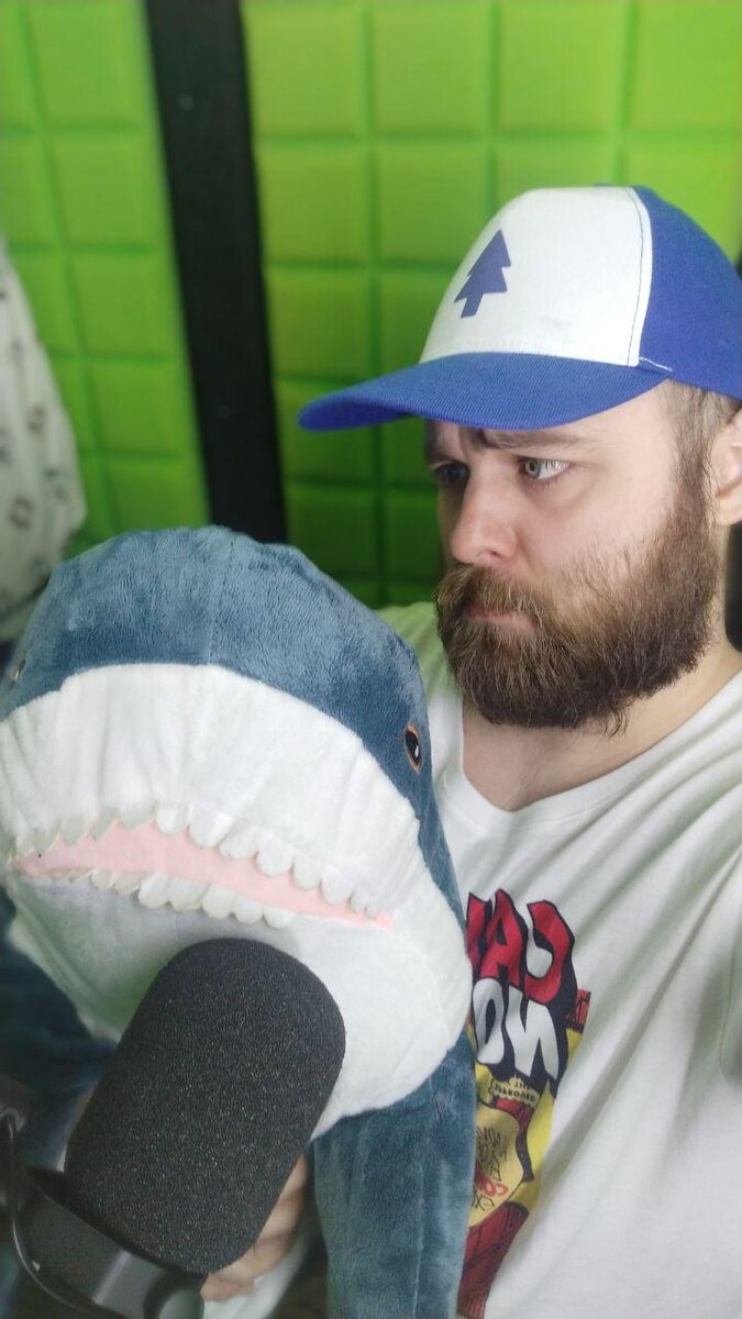 Акула не хочет выговаривать буквы правильно.