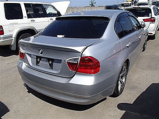 BMW 3 SERIES 320i, E90.