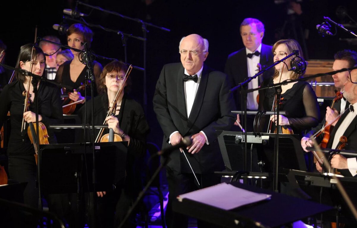 Cosmo группа музыкальная. Женская кавер группа ladies band. Косма групп. Владимир косма фото. Cosmo группа музыкальная.