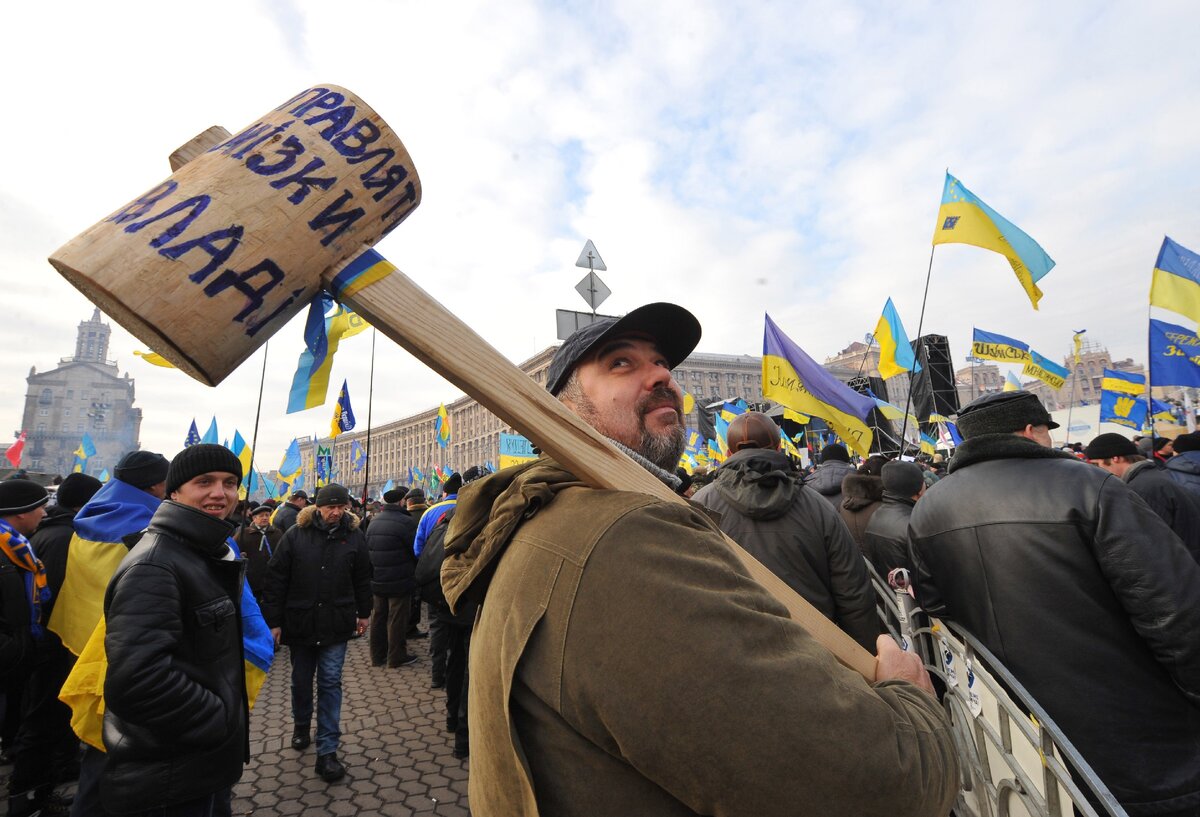 Украинский национализм. Украинизация головного мозга. Истоки украинства.