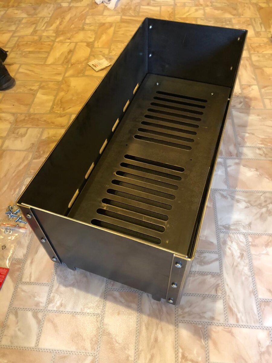 обратите внимание на толщину стенки ,мотайте вправо