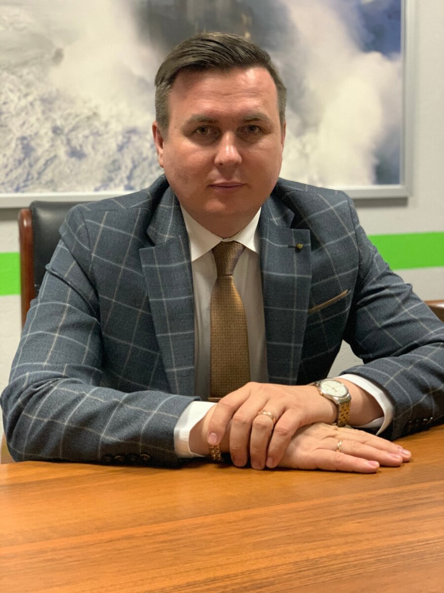 Адвокат Анатолий Антонов