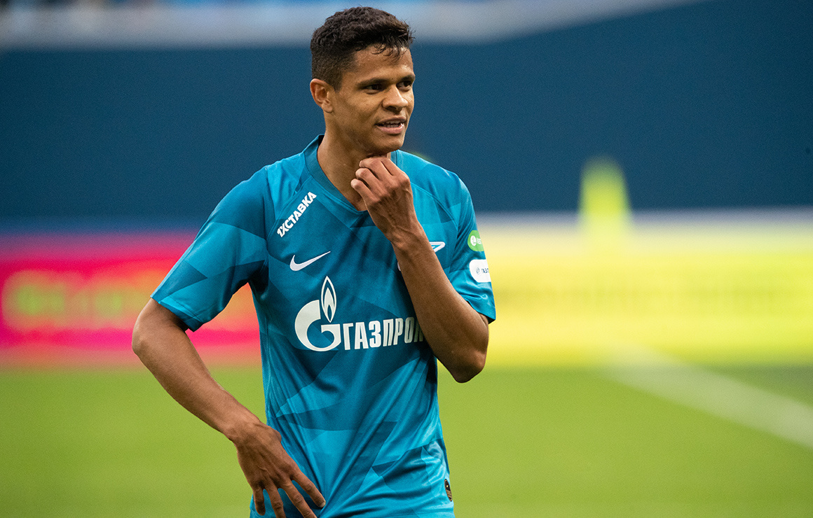 Дуглас Сантос