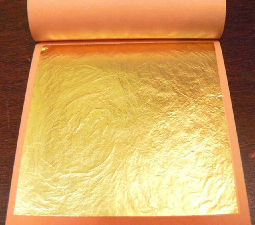 Сусальное золото. Сусальное золото вебер. Тонкий лист золота. Иконы на сусальном золоте. Листовое сусальное золото.
