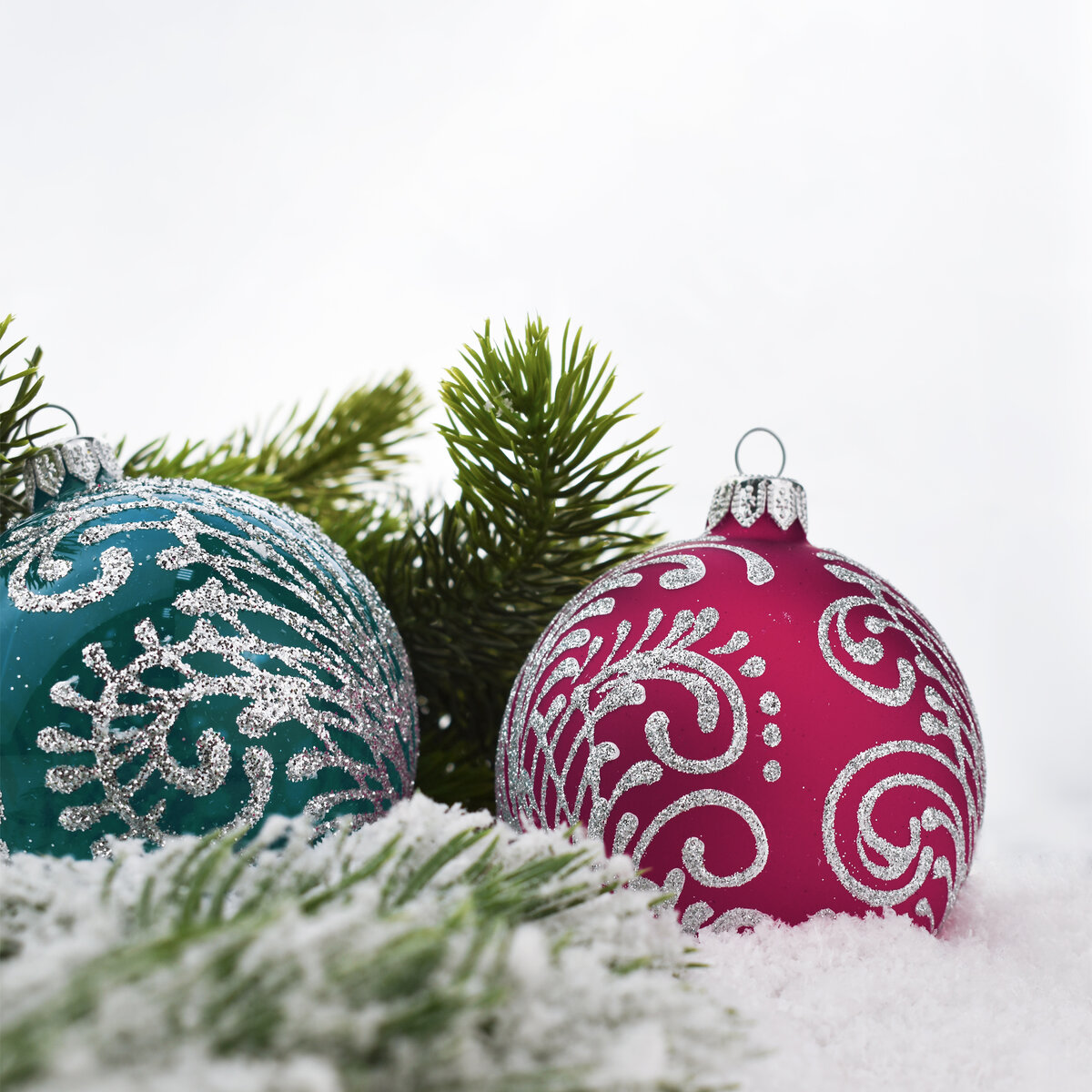 Современные елочные игрушки