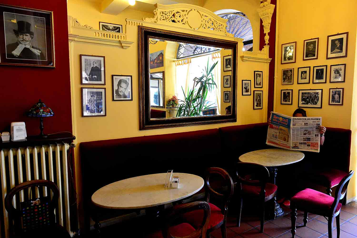 Бар Caffè Centrale, Буссето