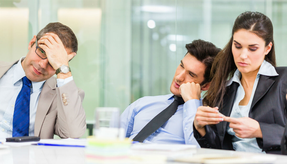 Бурное обсуждение на заседании штаба