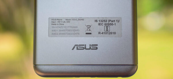  Фото: IMEI на корпусе Asus