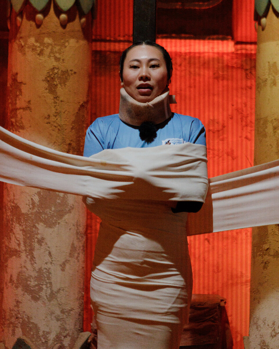 Ян Гэ становится мумией?