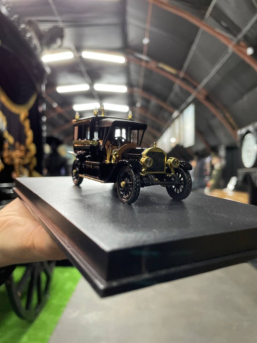 Одна из самых редких миниатюрных моделей в нашем музее