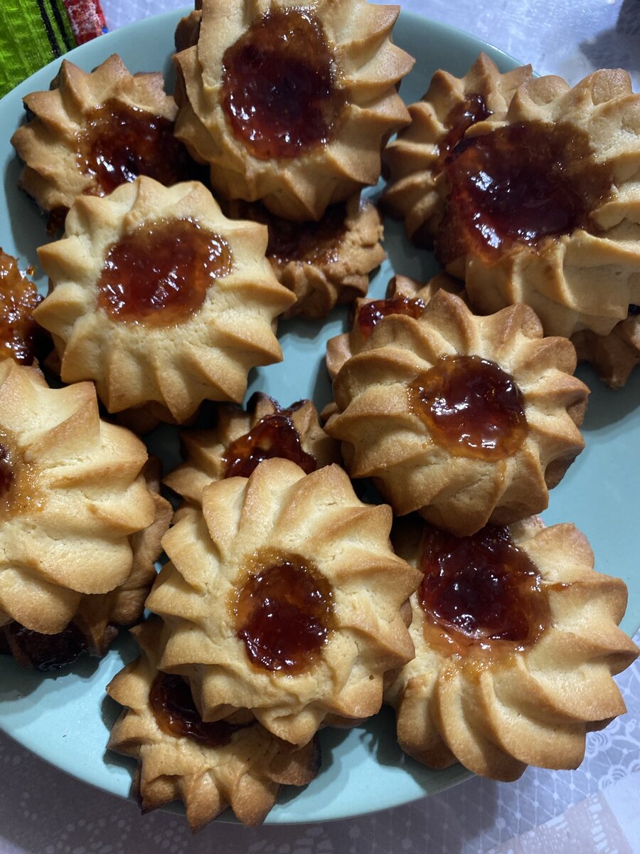 Курабье с орехами