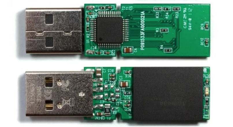 Флешка юсб юсб. Flash устройства. D33b29 флешка плата. Юсби флешка плата. Юсб флешка что внутри.