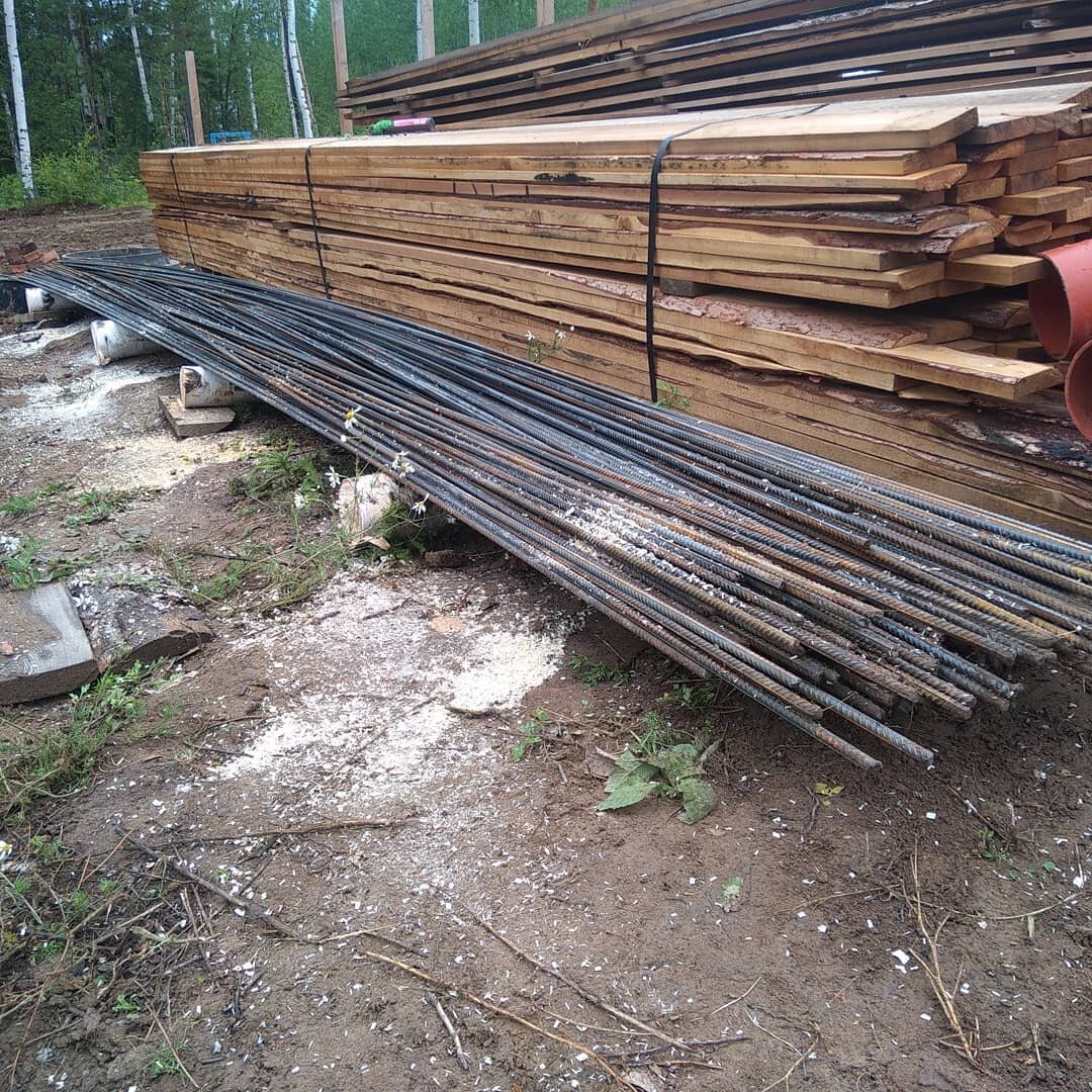 1 тонна арматуры 10 мм.