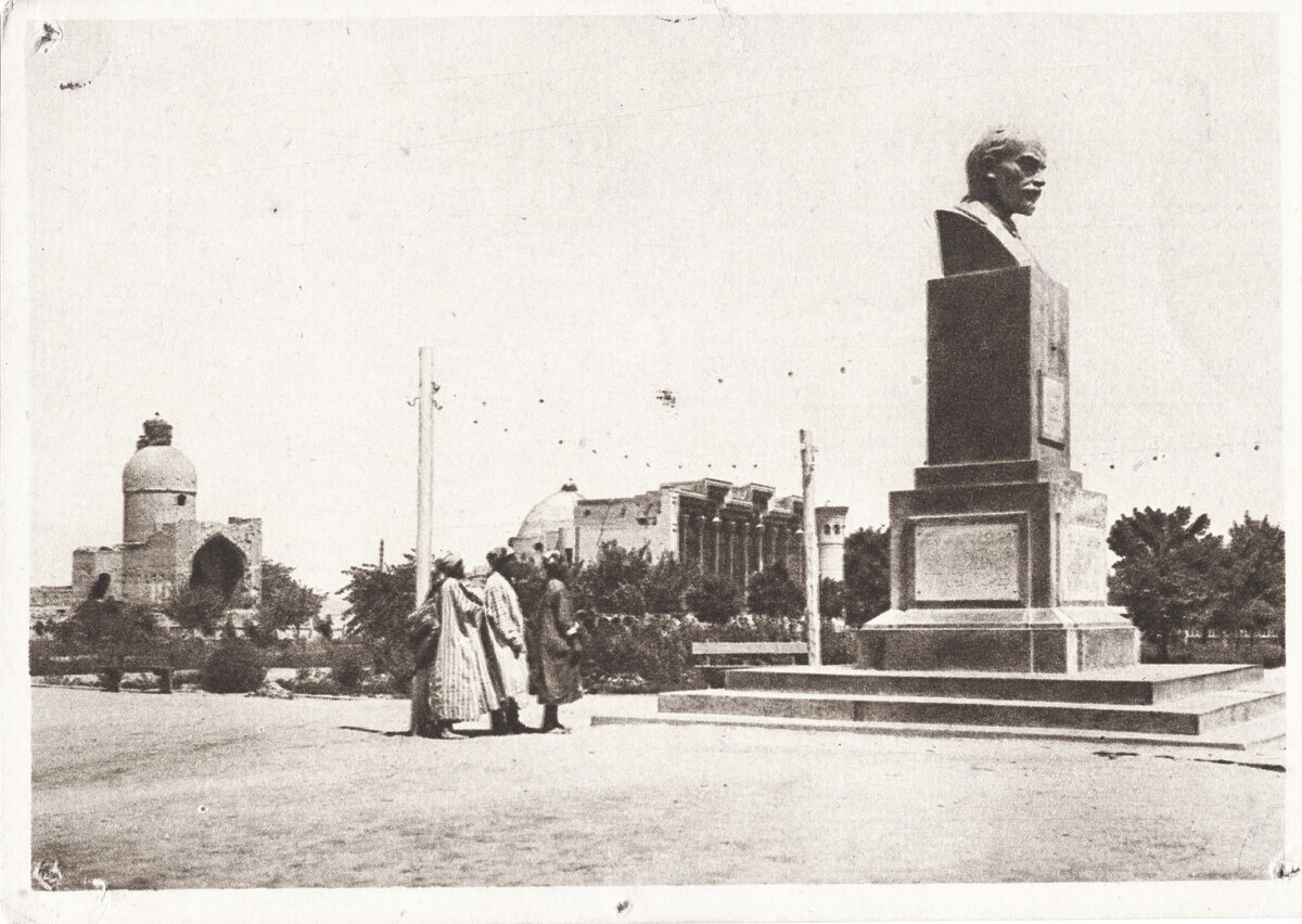 Фото 20-х годов с  сайта pastvu.com 