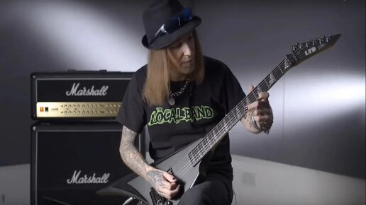 Умеет ли Alexi Laiho из Children of Bodom играть на гитаре?