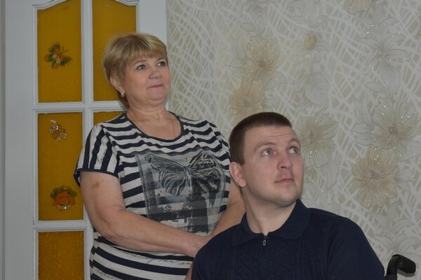     В Кинешме вручены ключи от квартиры инвалиду-десантнику Николаю Серову