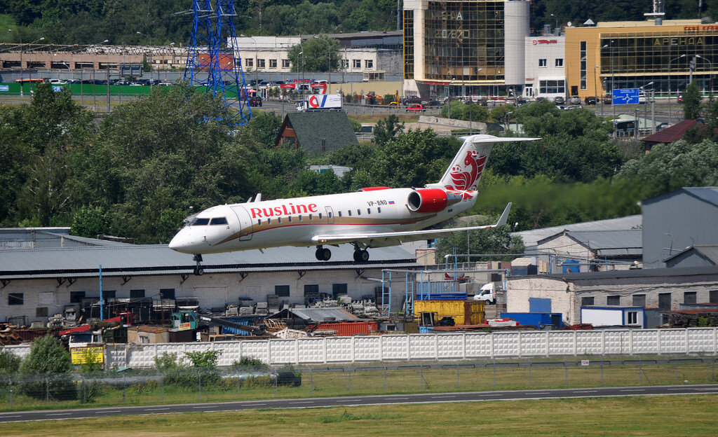 1. VP-BNO - Rusline - Bombardier CRJ-100ER (CL-600-2B19) /1998/ из Ульяновска

