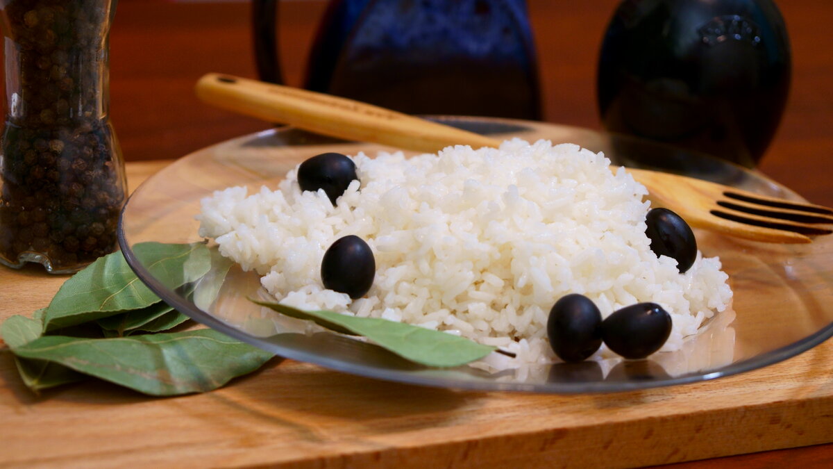 Как правильно сварить рис на гарнир рассыпчатым! Вкусный, простой и очень быстрый рецепт приготовления воздушного рассыпчатого риса к гарниру.