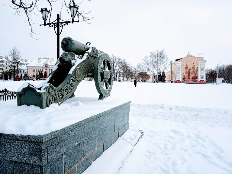 Площадь Свободы.