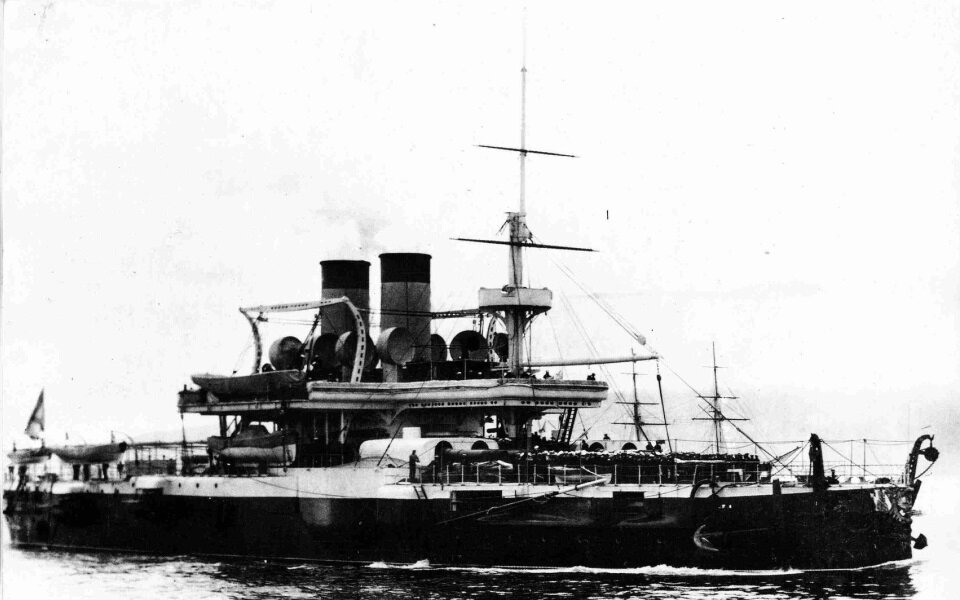 «Чесма», вид на правый борт. Ист.: navsource.narod.ru