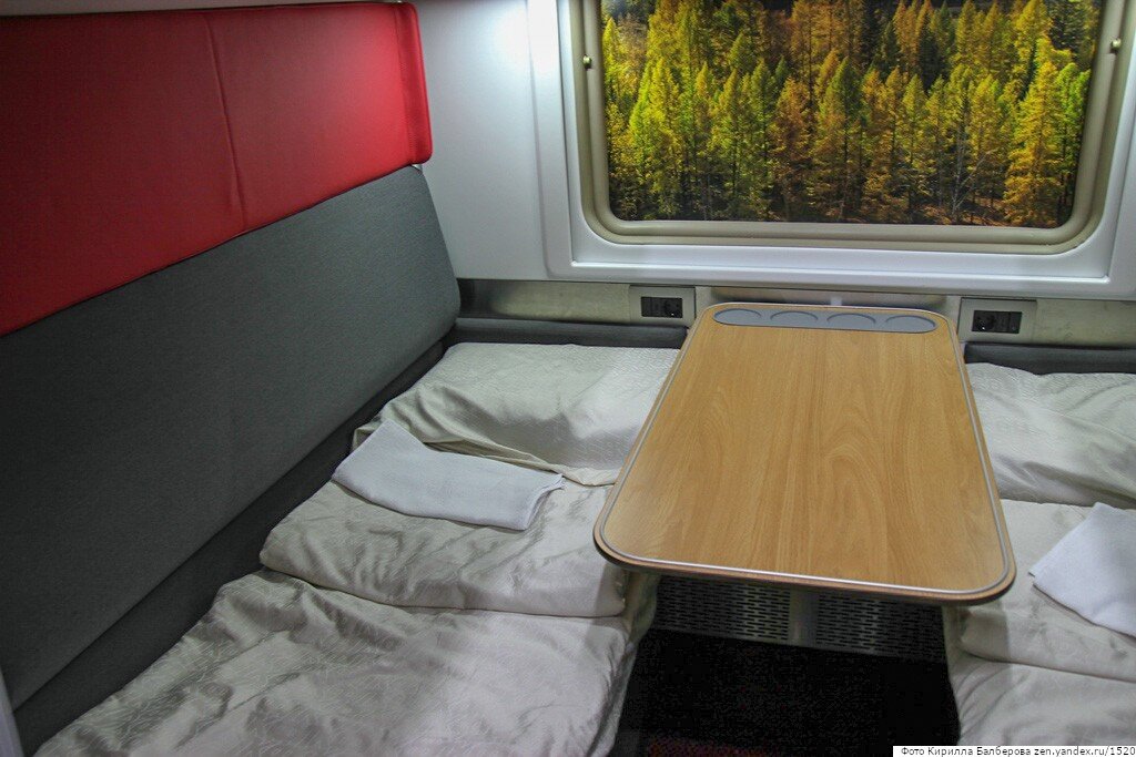 Макет нового плацкартного вагона. Фото: Кирилл Балберов