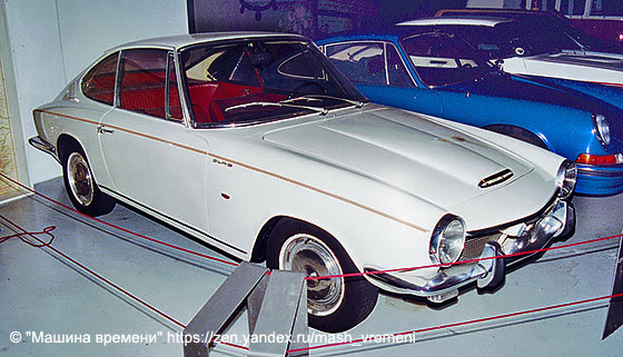 На моем фото: двухместное купе Glas 1700 GT, экспонат Международного автомобильного музея Женевы (Швейцария)