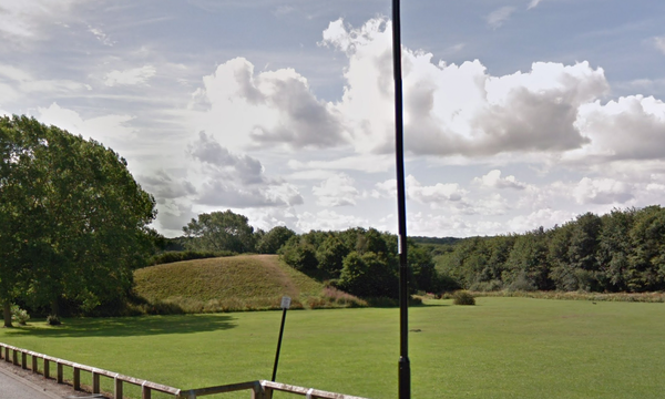 Worm Hill, скрин с Google Maps