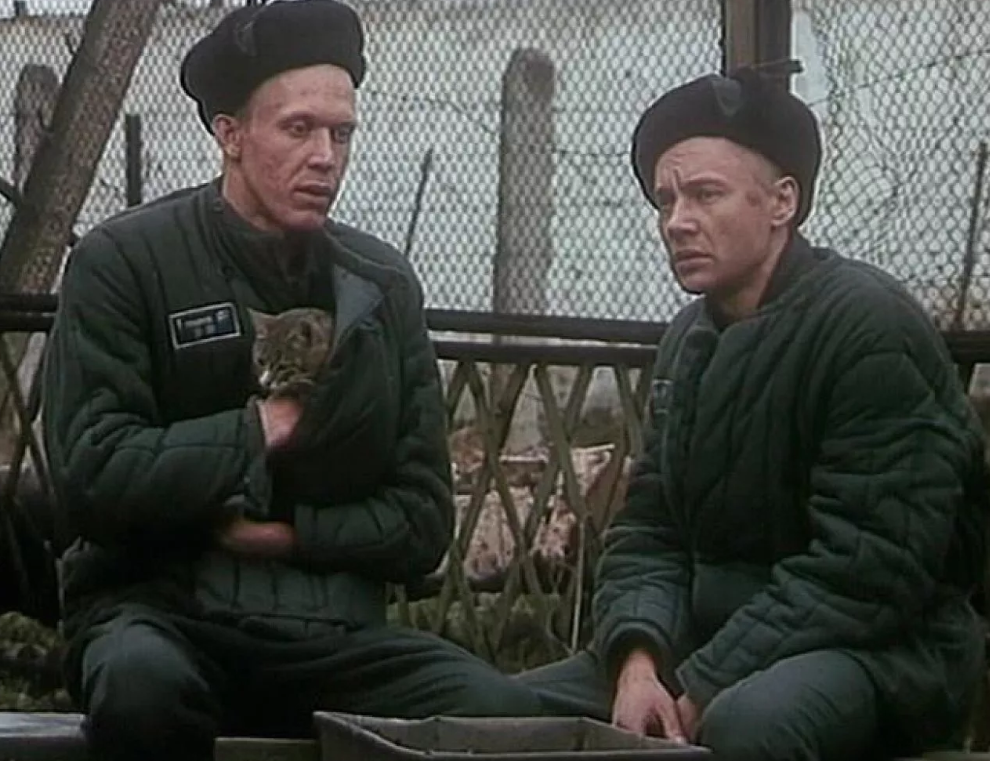 Скриншот из фильма "Беспредел" 1989 г.