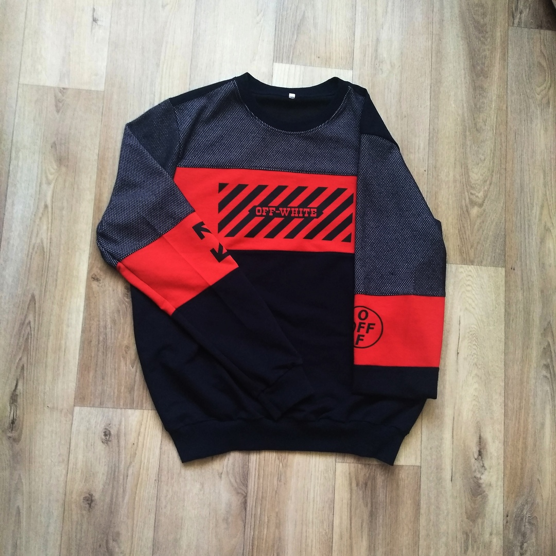 Фото с нашей группы, где продаем одежду (это наш товар)