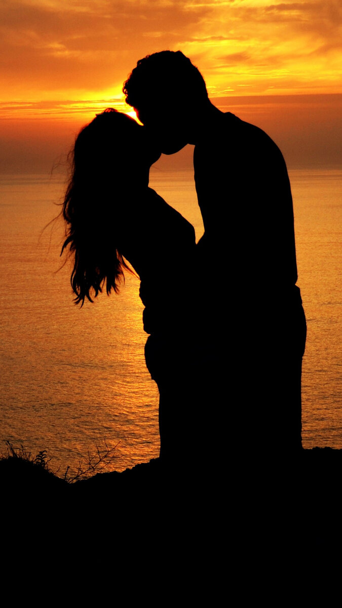 Зная знак Зодиака человека, можно многое узнать о его темпераменте, характере, а также любовных предпочтения.