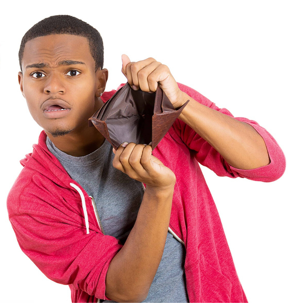 С такой ситуацией периодически сталкиваются люди, неправильно определившие бюджет