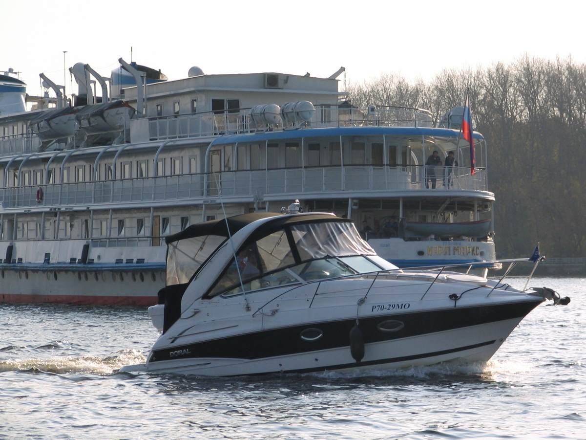 Речная "Ока"