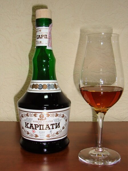  Коньяк Карпаты КВВК 43%, 0.5 l  