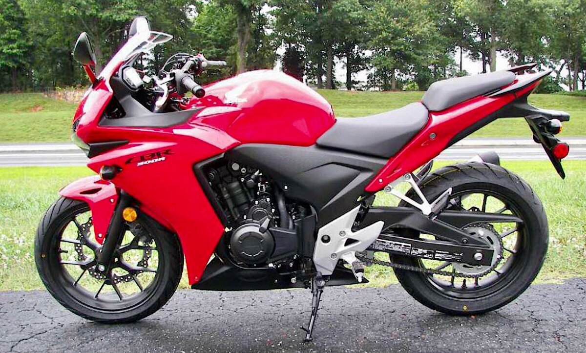 1000 кубов. CBR 110. Мотоцикл Хонда CBR Стриж. Мотоцикл Honda CBR 100 000 рублей. Cbr110 ABS.