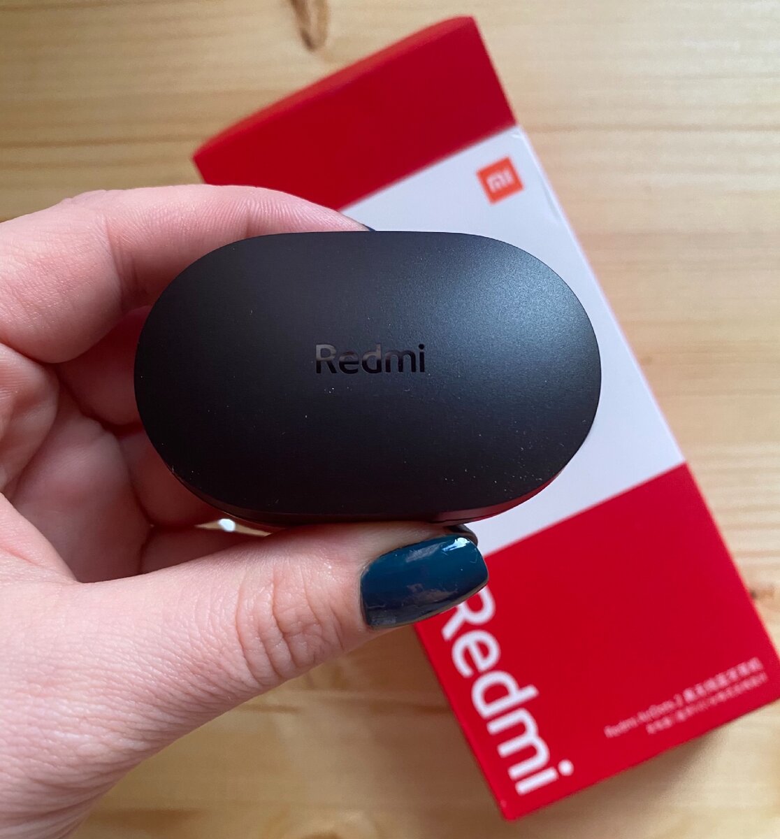 Вот такие наушники я купила в подарок папе