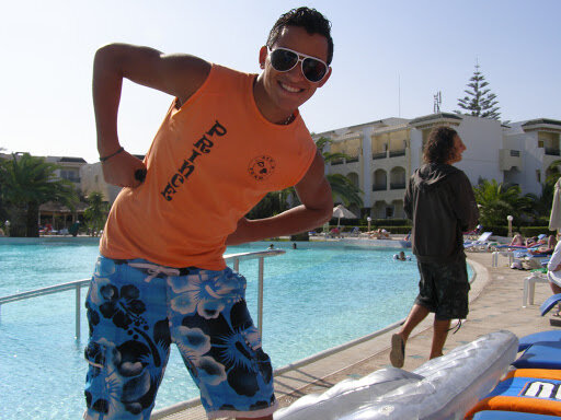 Тунисец. Источник фото: http://poputchik5.ru/zanimatelnie-fakti-o-tunisianax/