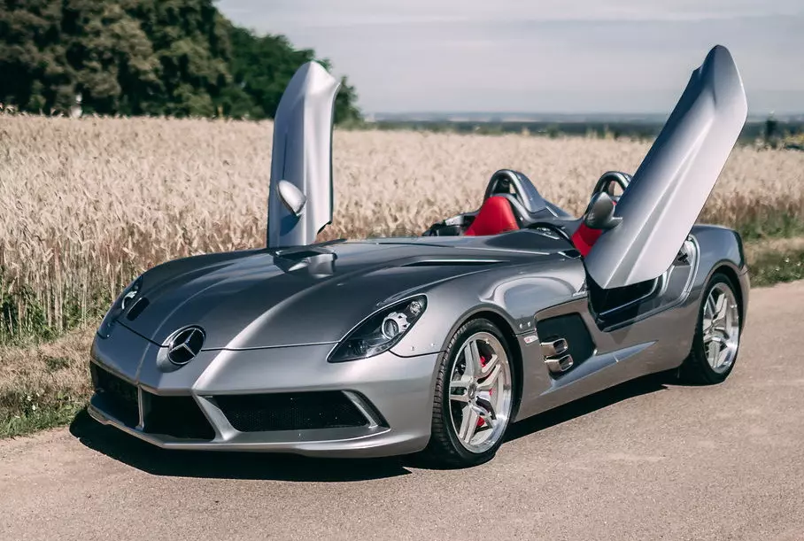 Mercedes Benz SLR Stirling Moss 1997